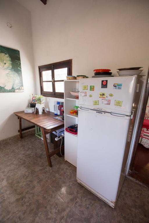 Hostel Aneley Tanti Bagian luar foto