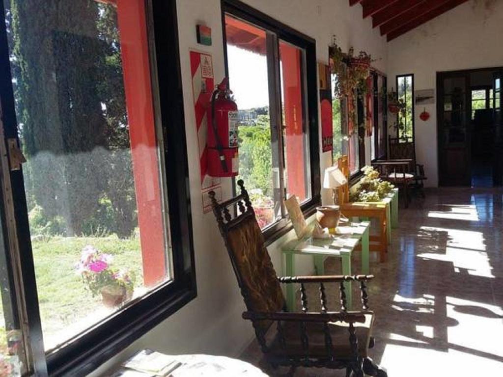 Hostel Aneley Tanti Bagian luar foto